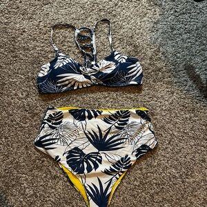 Tropical Leaf Print Bikini Set